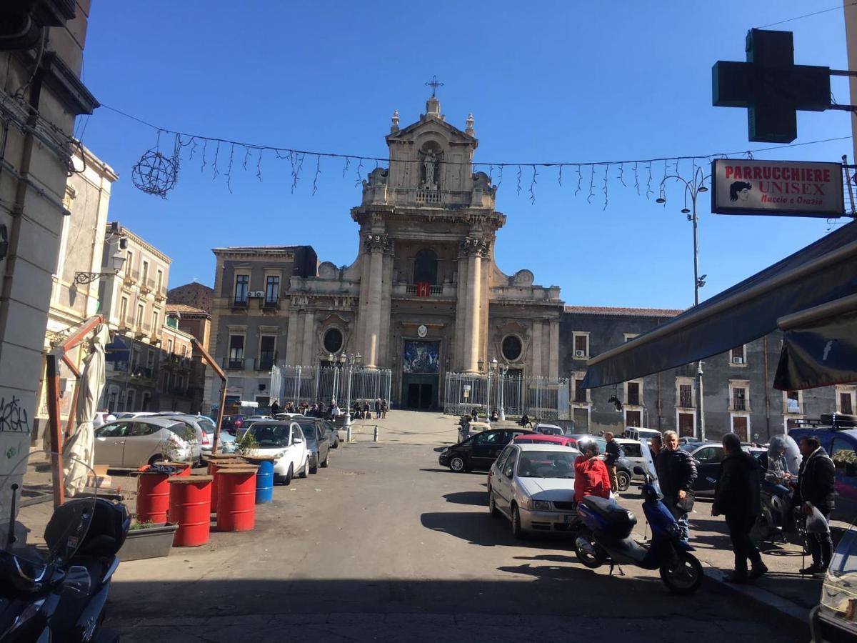 Holiday House Katane Catania Bagian luar foto