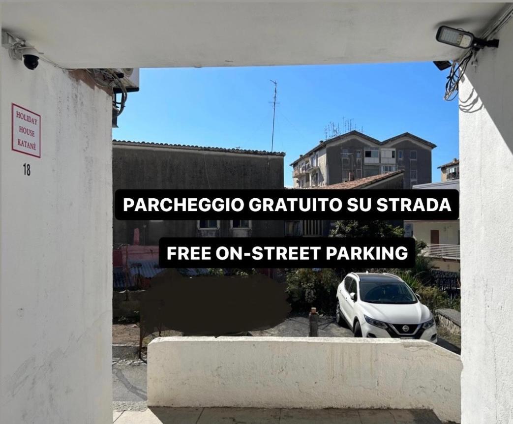 Holiday House Katane Catania Bagian luar foto